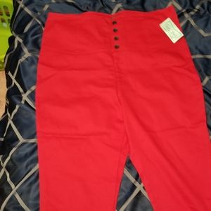 Rocksteady Highwaisted Capris 4x NWT